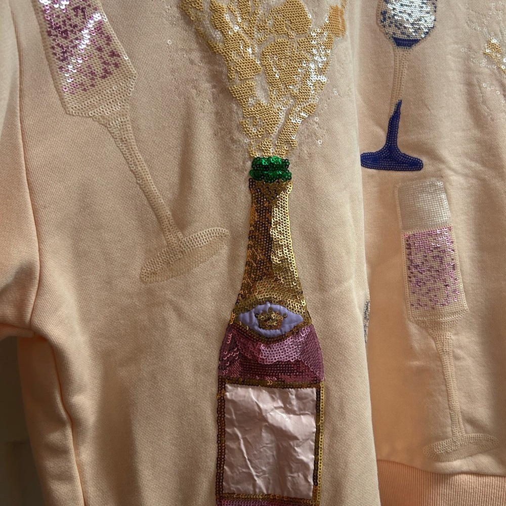 Queen of sparkles sweatshirt - Picture 3 of 3